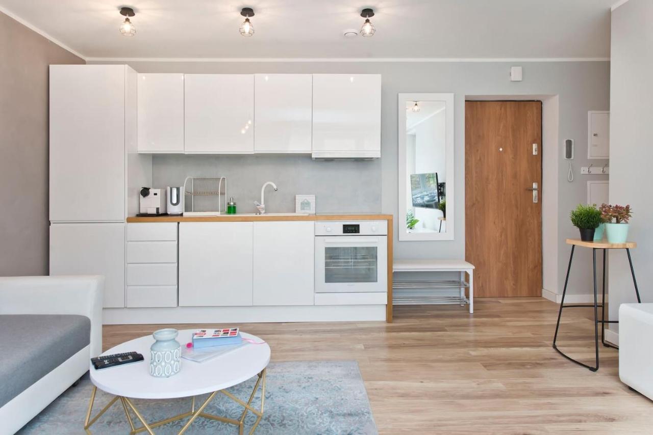 Stay Hip In Vibrant Centrally Located Apartment In Old Town Gdańsk Eksteriør billede